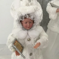 Carollers Silver & White