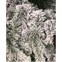 9&#39;X12&#39; GARLAND GREEN FLOCKED NATURAL  EMERALD 180 Tips