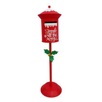 Mailbox on Stand w/Holly