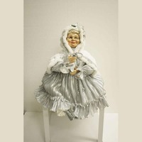 Sitting Mrs Clause