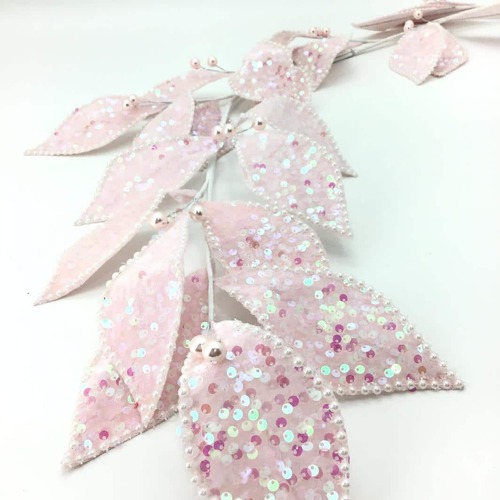 Iridescent Pink Leaf Garland