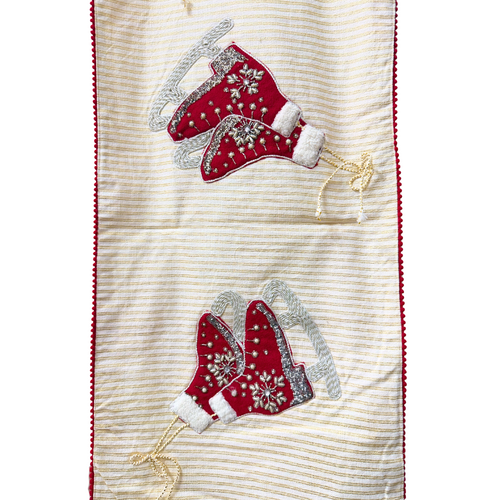 Table Runner Skates
