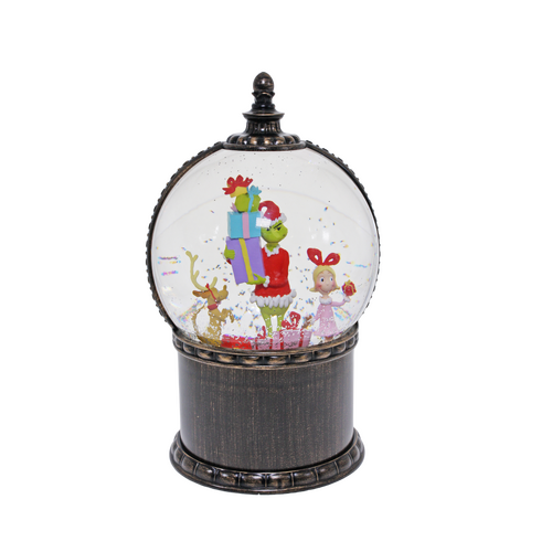 Grinch with Cindy Lou & Max Lantern