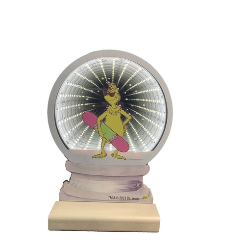 Grinch Snowglobe - Skateboard..