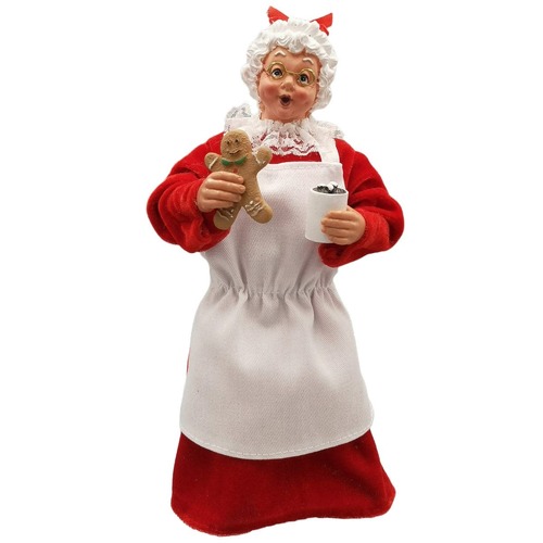 Mrs Claus Cookie & Hot Choc 28cm..